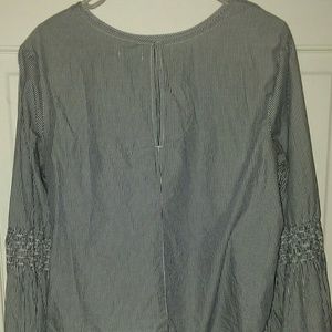 Blue and White Cotton, Bell sleeve top